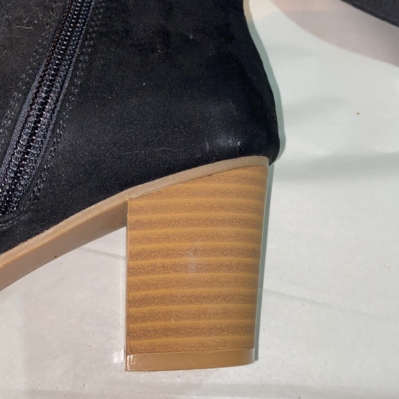 Jore Perforated Savvy Ankle Boots Size 7 - Picture 7 of 11